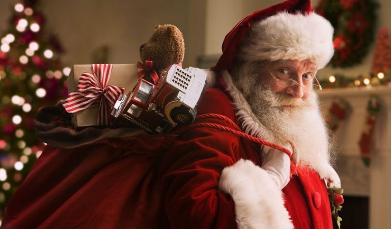 Christmas Weird News: Festive Burglars to Santa threatening to sue.