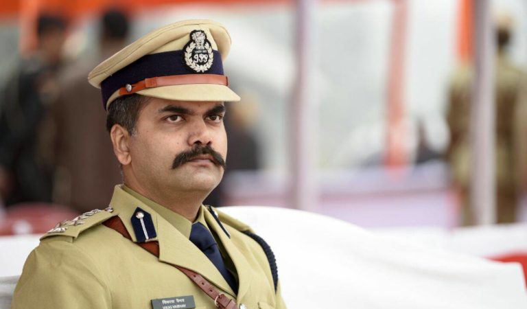 Meet Vaibhav Vikas: An IPS Officer setting the unprecedented level of service to the public